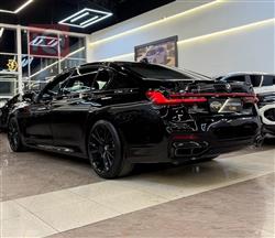 بي ام دبليو الفئة 7